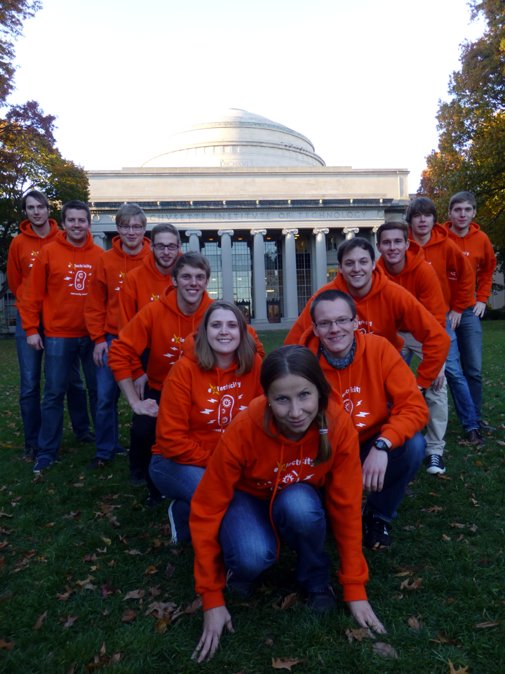 2013-11-05 iGEM-MIT 02